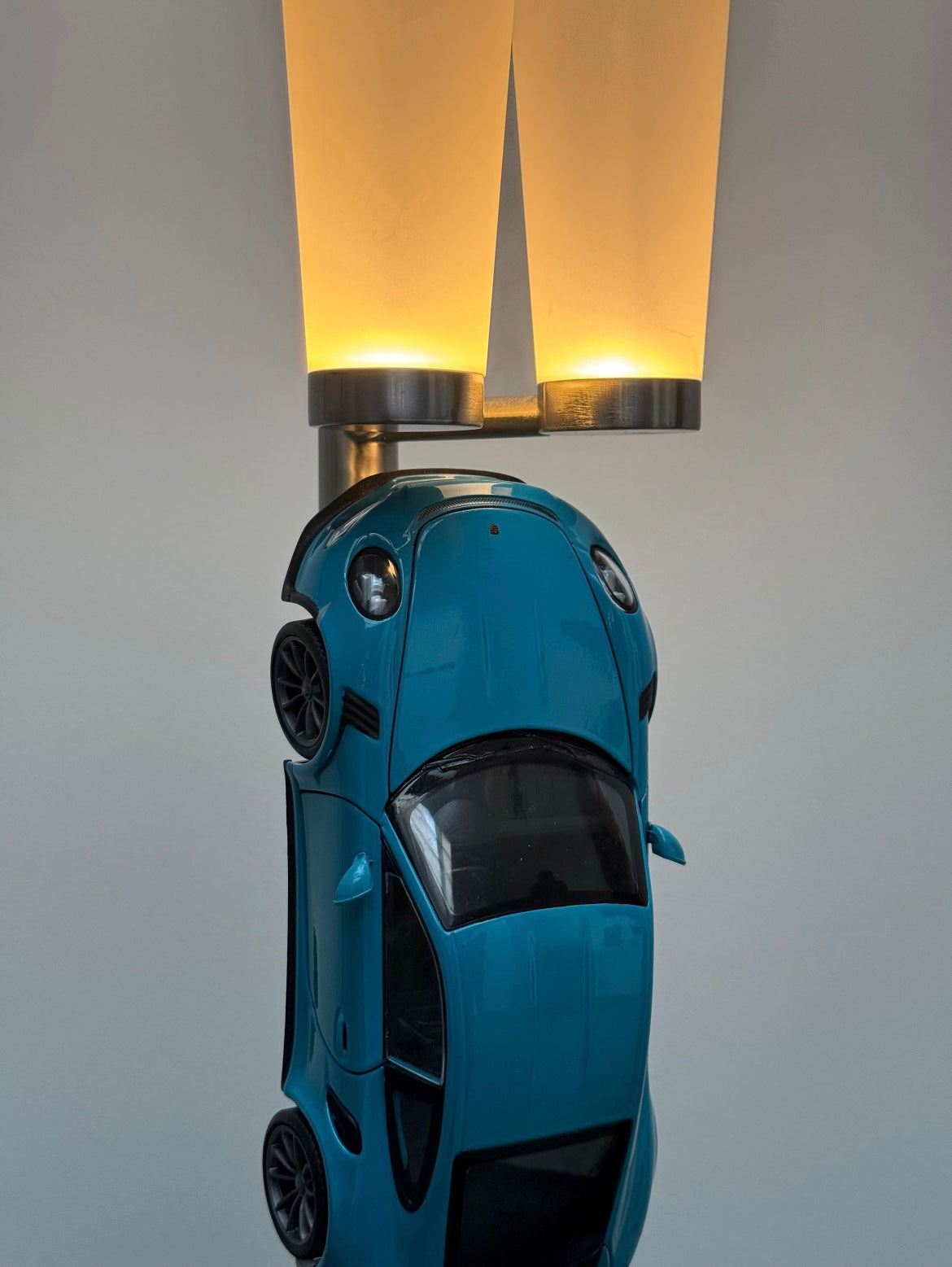 LED Car Lamp – Limited Edition Supercar Decor Deluxe size 1:18